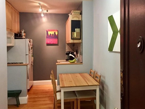 2001 Commonwealth Ave, Brighton