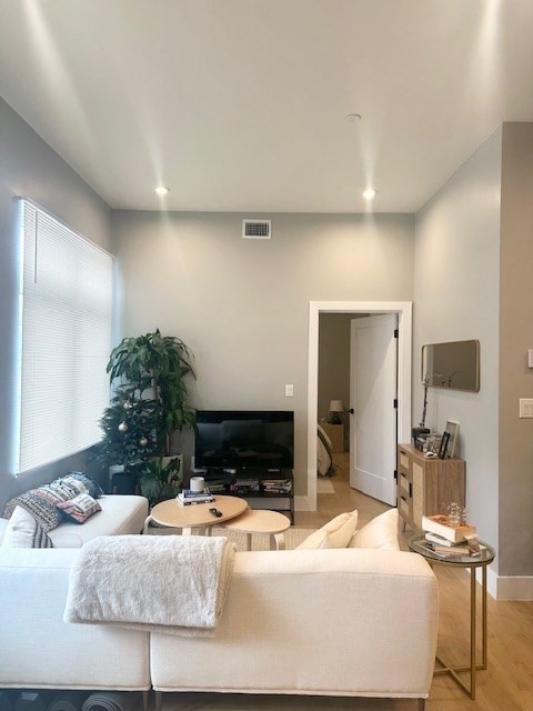 60 Cross St, Assembly Square