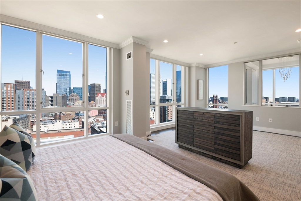 1 Nassau St, Chinatown