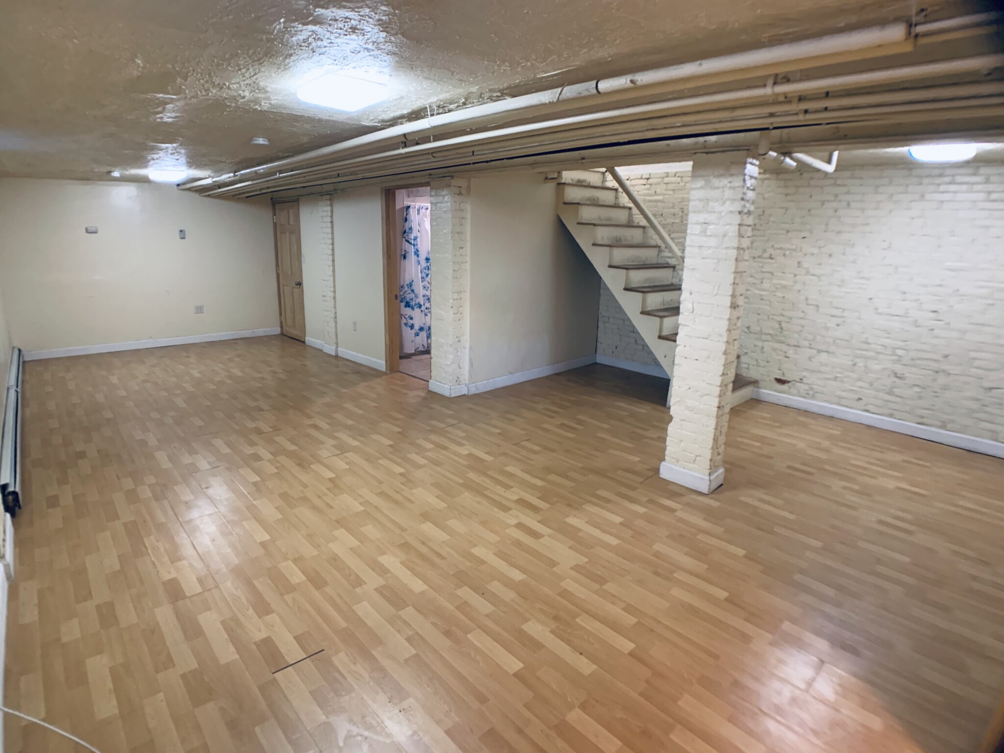 64 Pleasant St, Cambridgeport