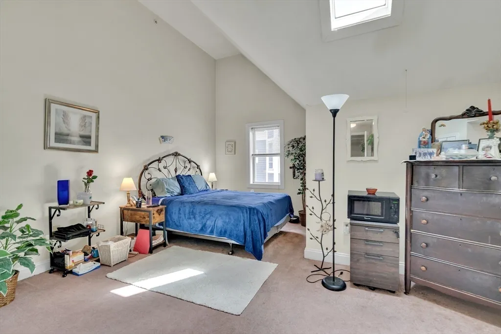 125 Tudor St, South Boston