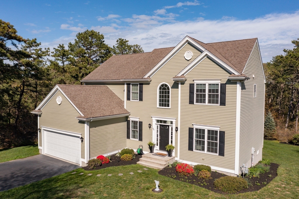 86 Pioneer Trail, Plymouth