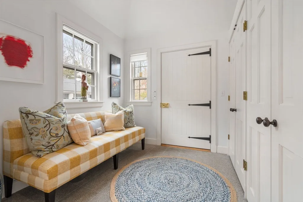 164 Forest St, Sherborn