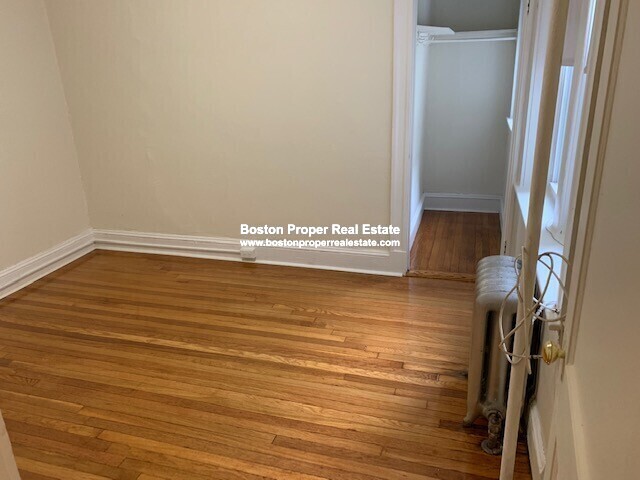 1175 Boylston St, Fenway