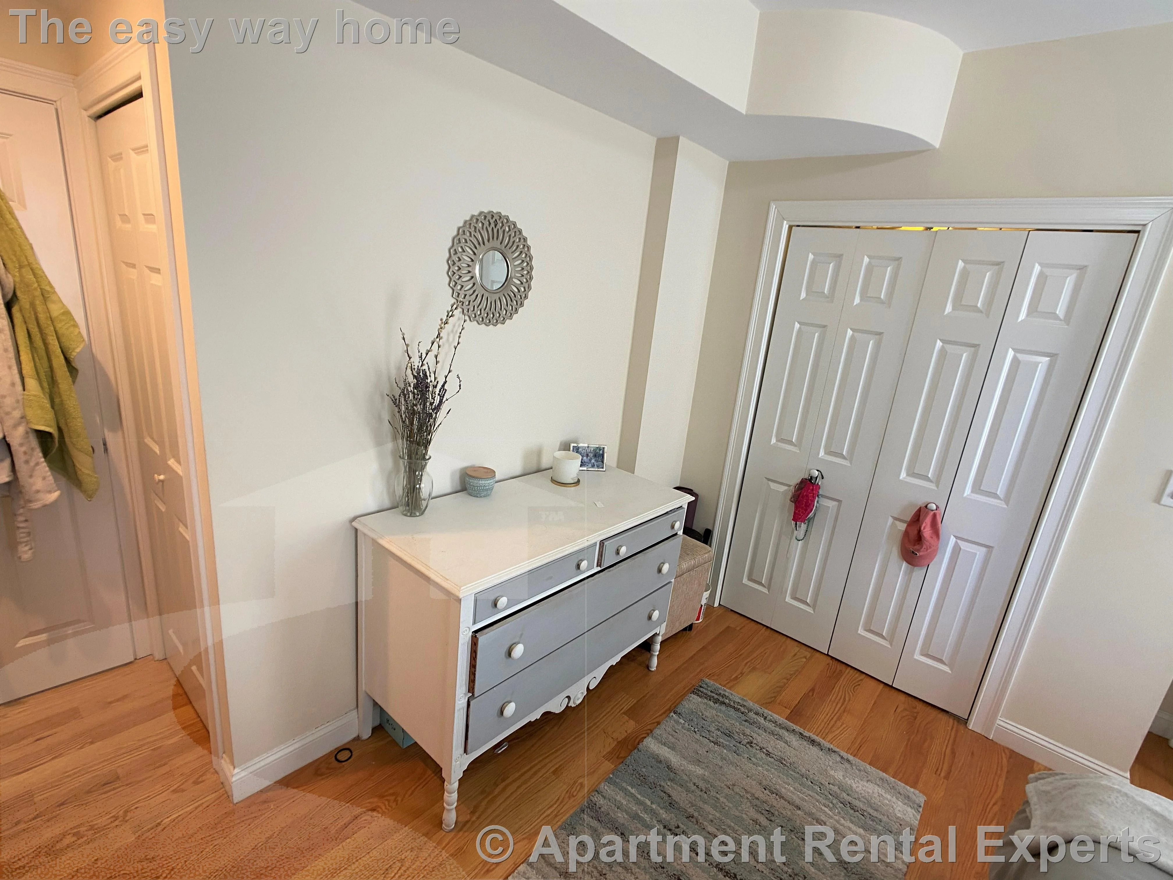 537 Main St, Magoun Square