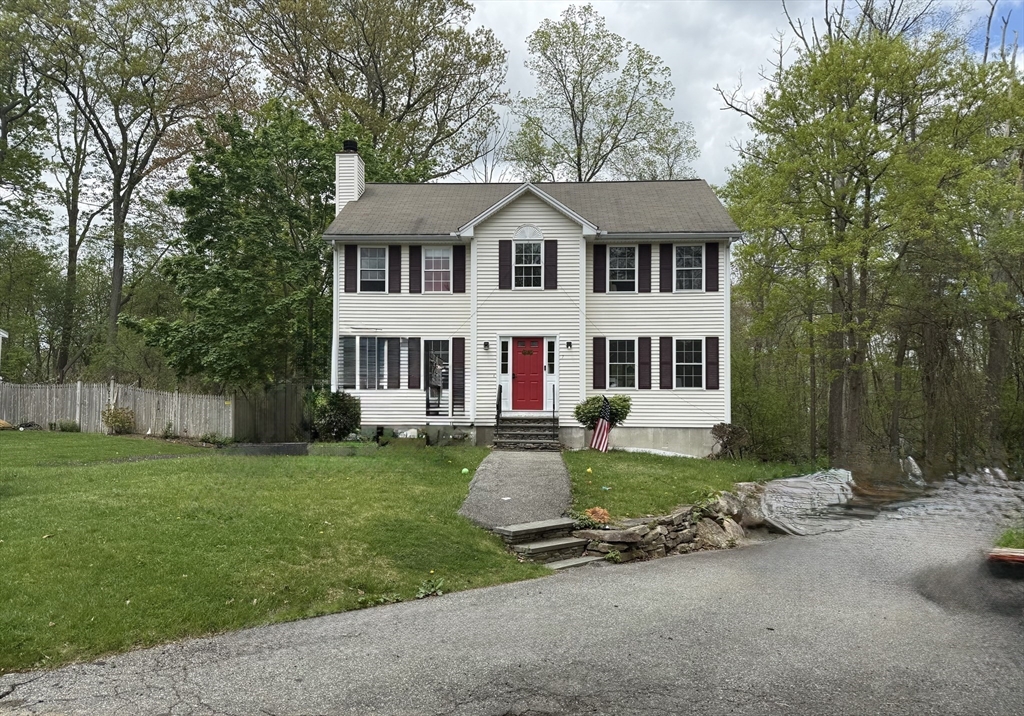 7 Van Norden Rd, Burlington