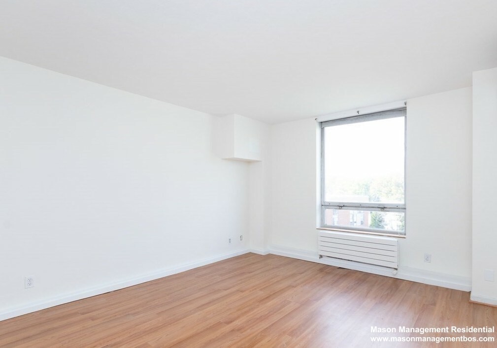 60 Babcock St, Coolidge Corner