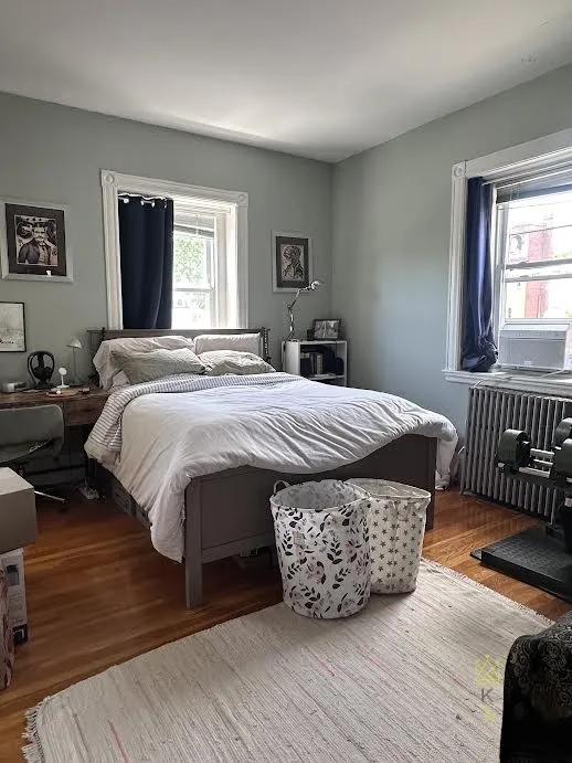 1569 Beacon St, Brookline