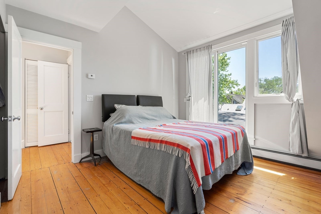 20 Glenwood Ave, Cambridgeport