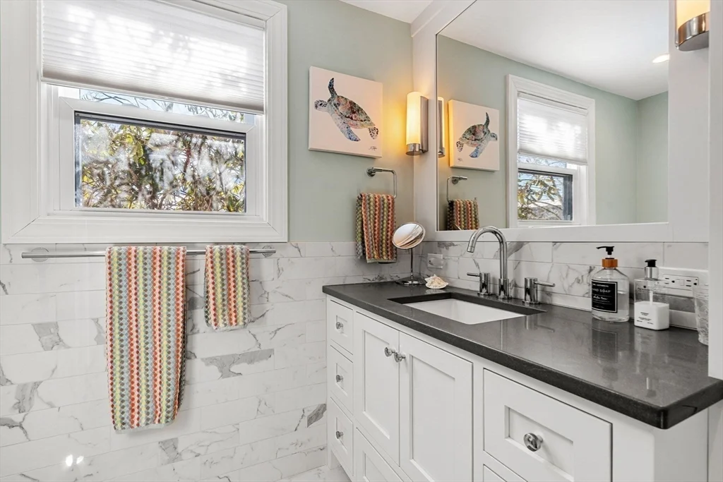 9 Brimblecomb, Marblehead