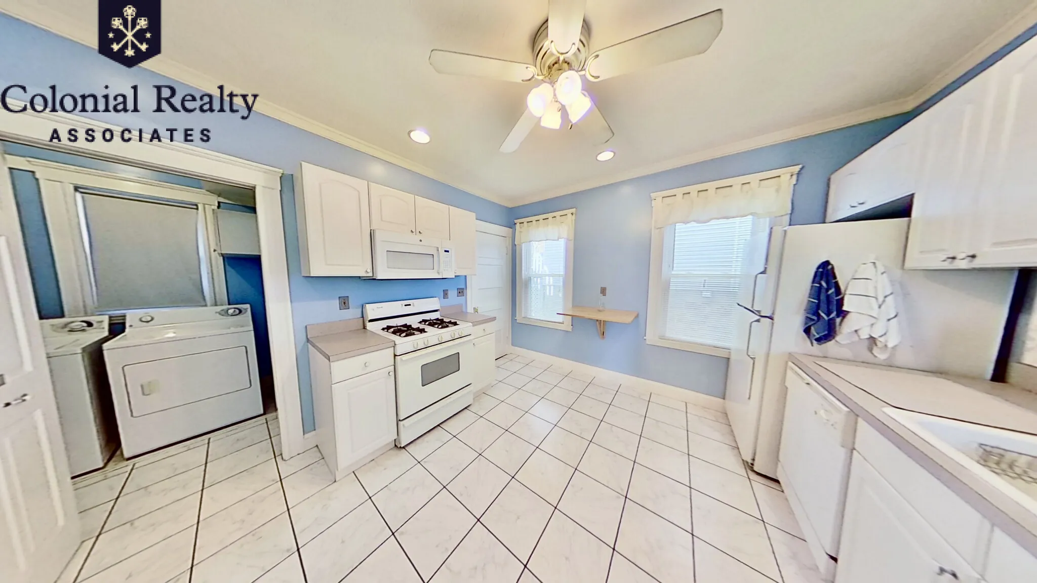 18 Bigelow St, Oak Square