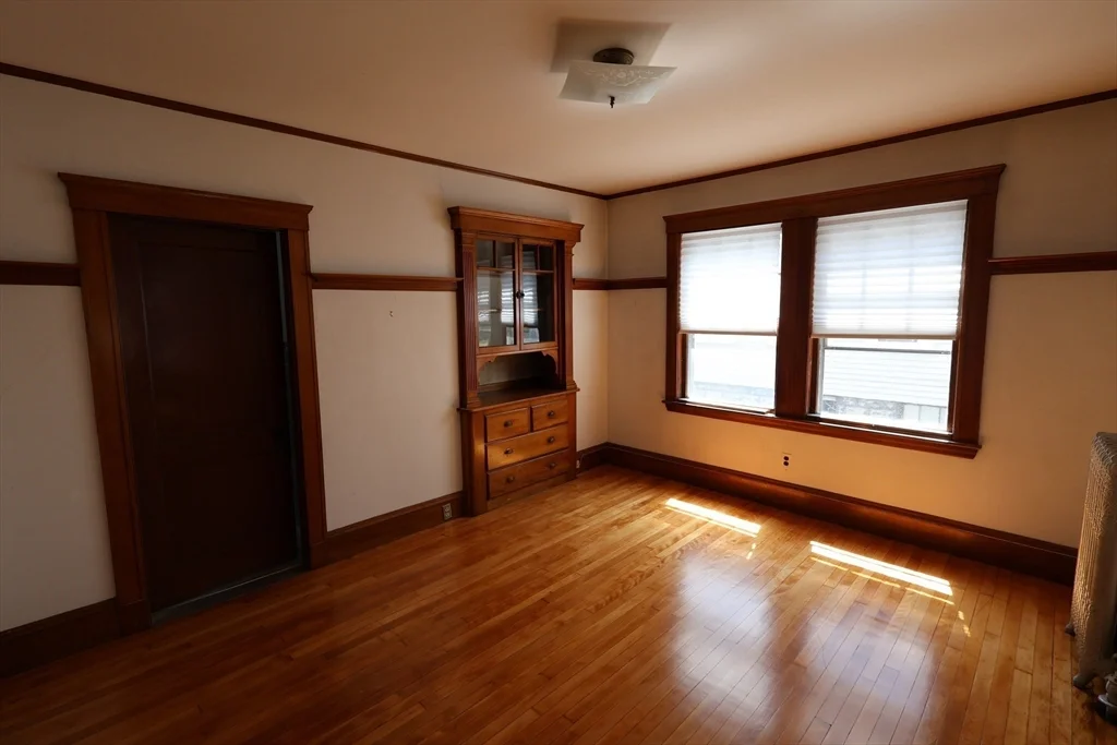 39 Trowbridge, East Arlington