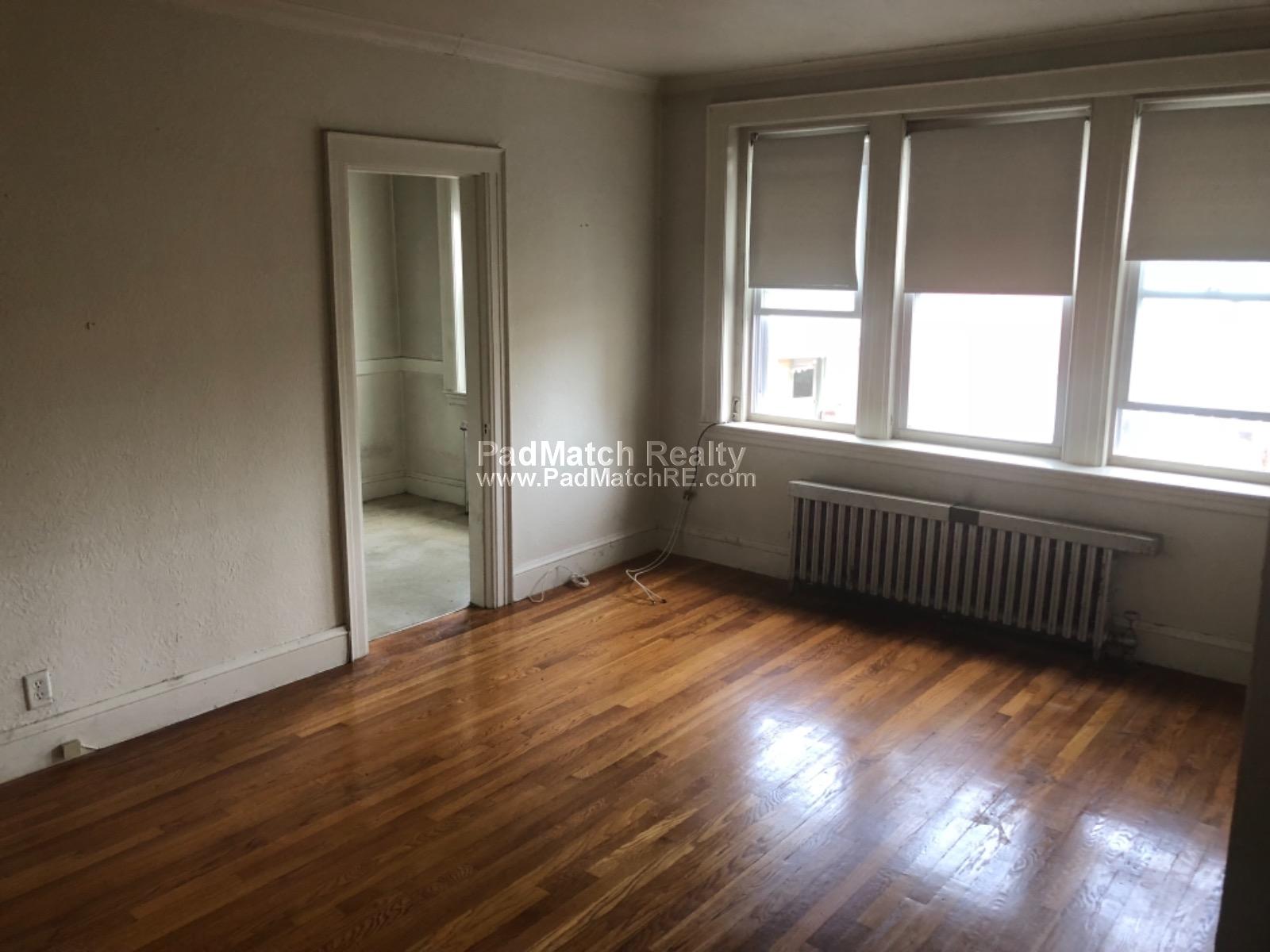 2045 Commonwealth Ave, Brighton