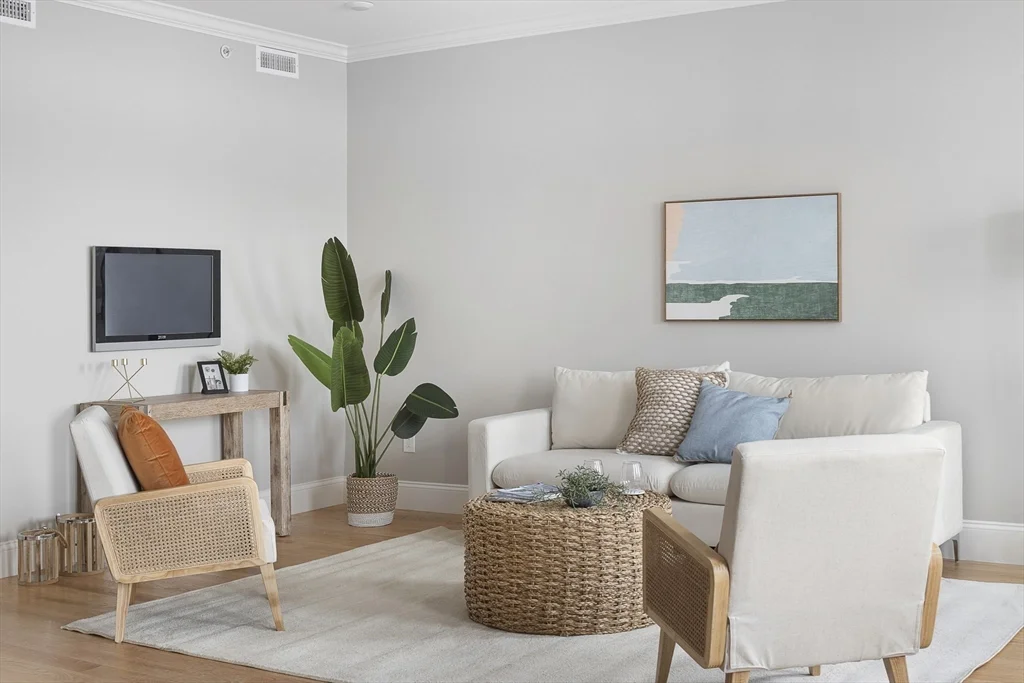 31 Boardman St, East Boston