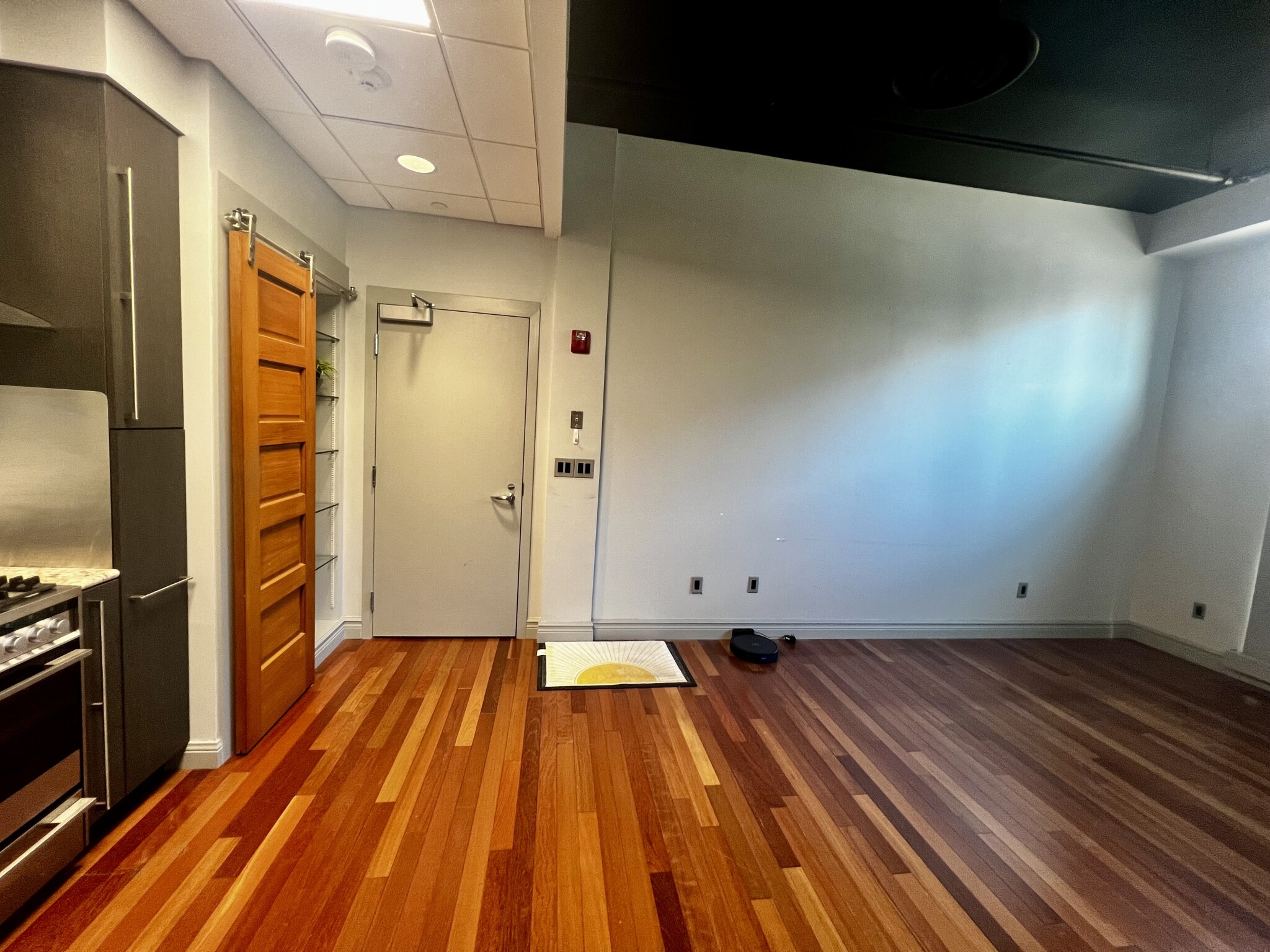 715 Tremont, South End