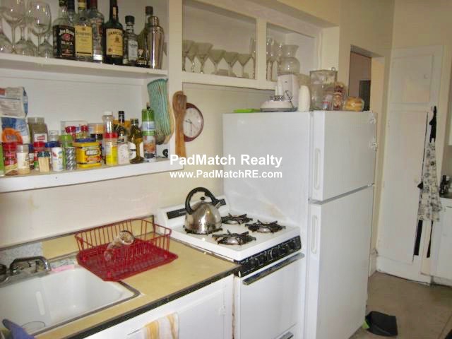 1868 Commonwealth Ave, Brighton