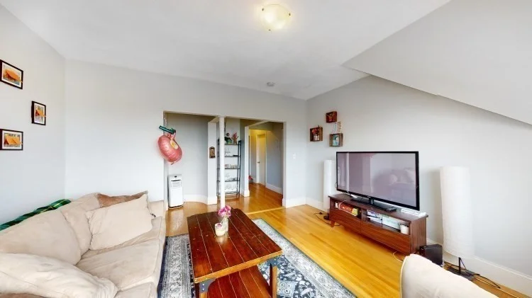 5 Munroe, Prospect Hill