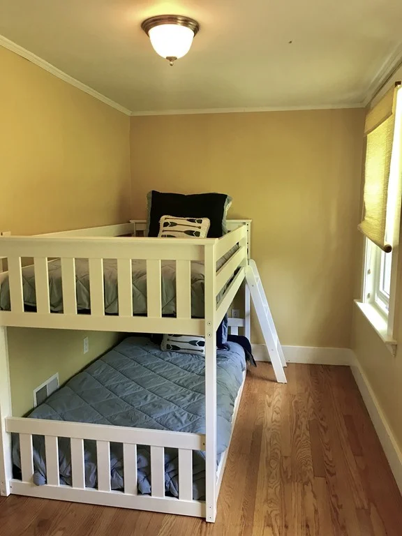 18 Granite St, Rockport