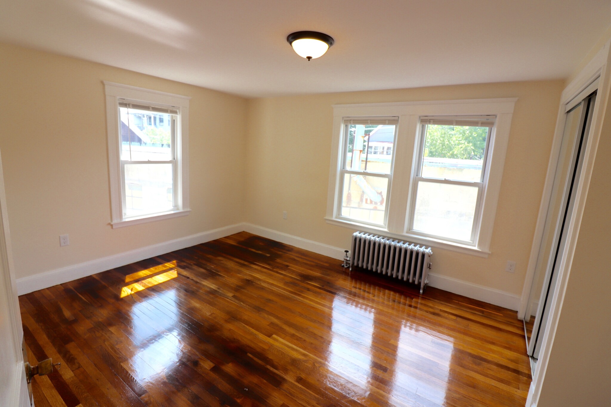 2572 Massachusetts Ave, North Cambridge