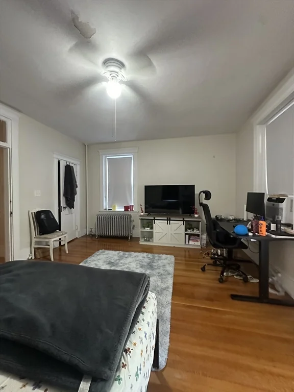 17 Englewood, Salisbury Road - Corey Farm