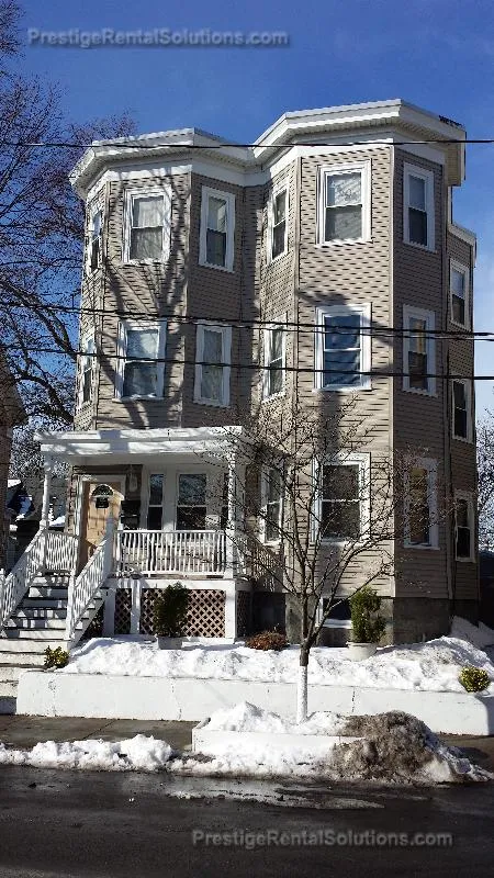 15 Sumner St, Dorchester