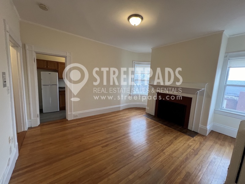 2 Ware St, Mid-Cambridge