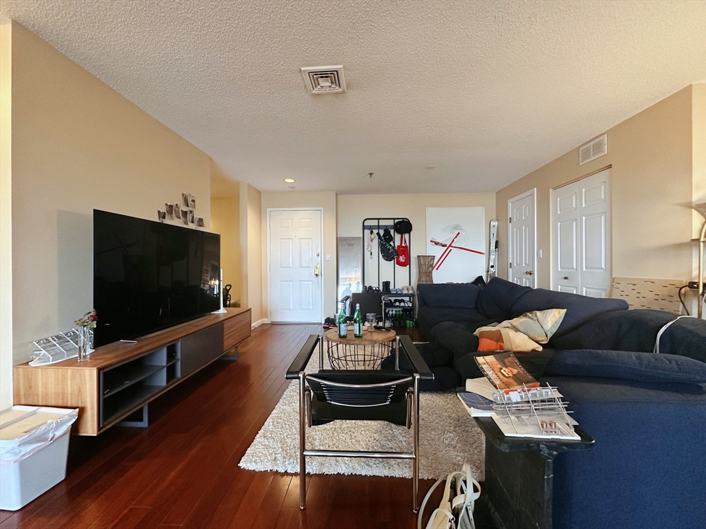 3920 Mystic Valley Pkwa, Medford