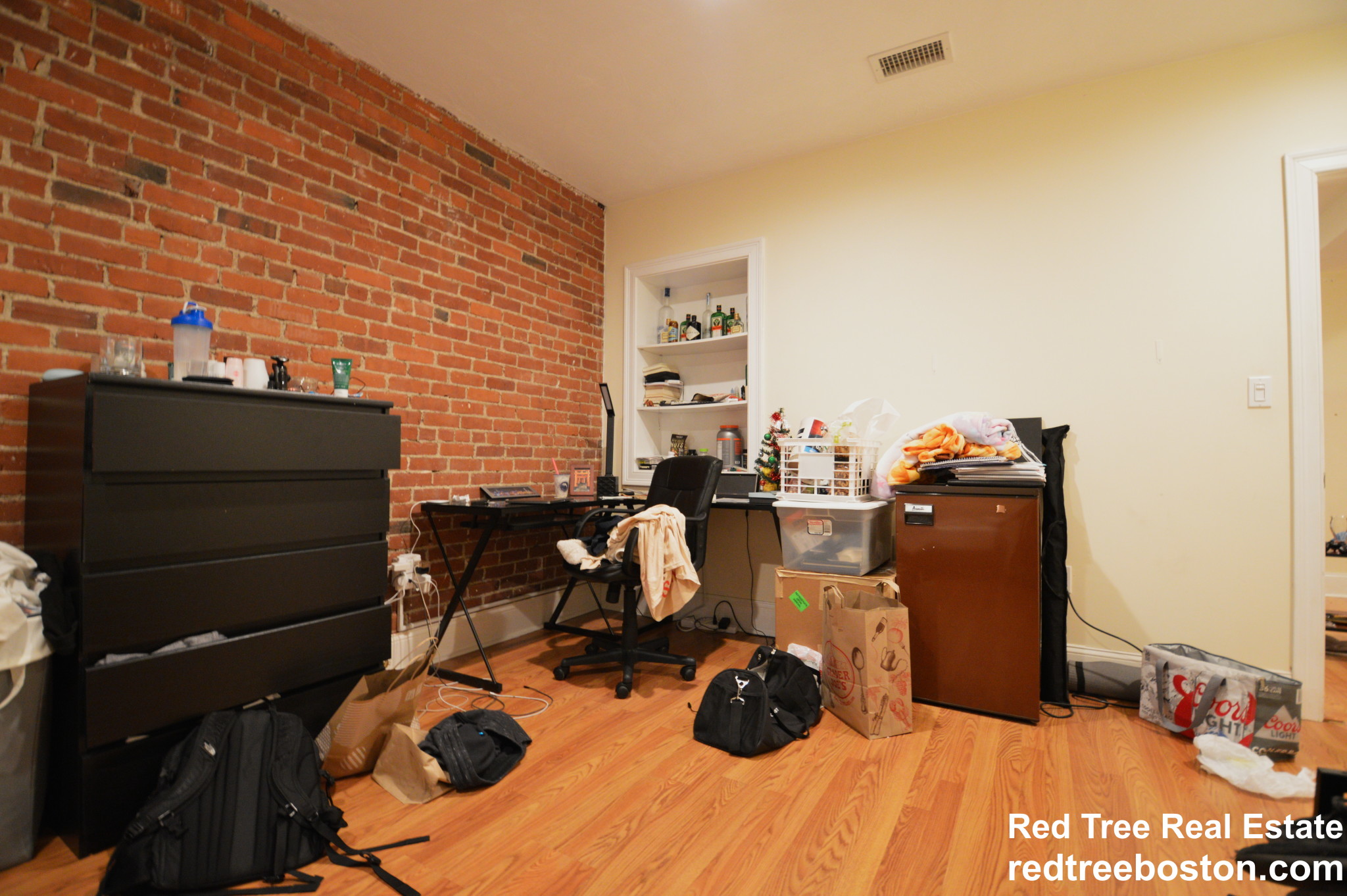 1203 Beacon St, Brookline