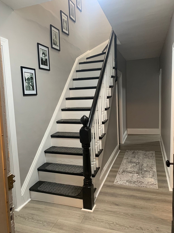 24 Clematis St, Winchester