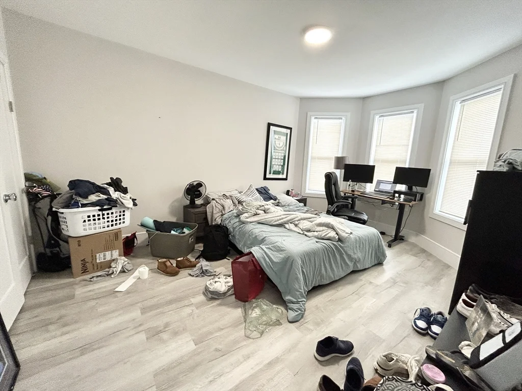 23 Mount Vernon St, Dorchester