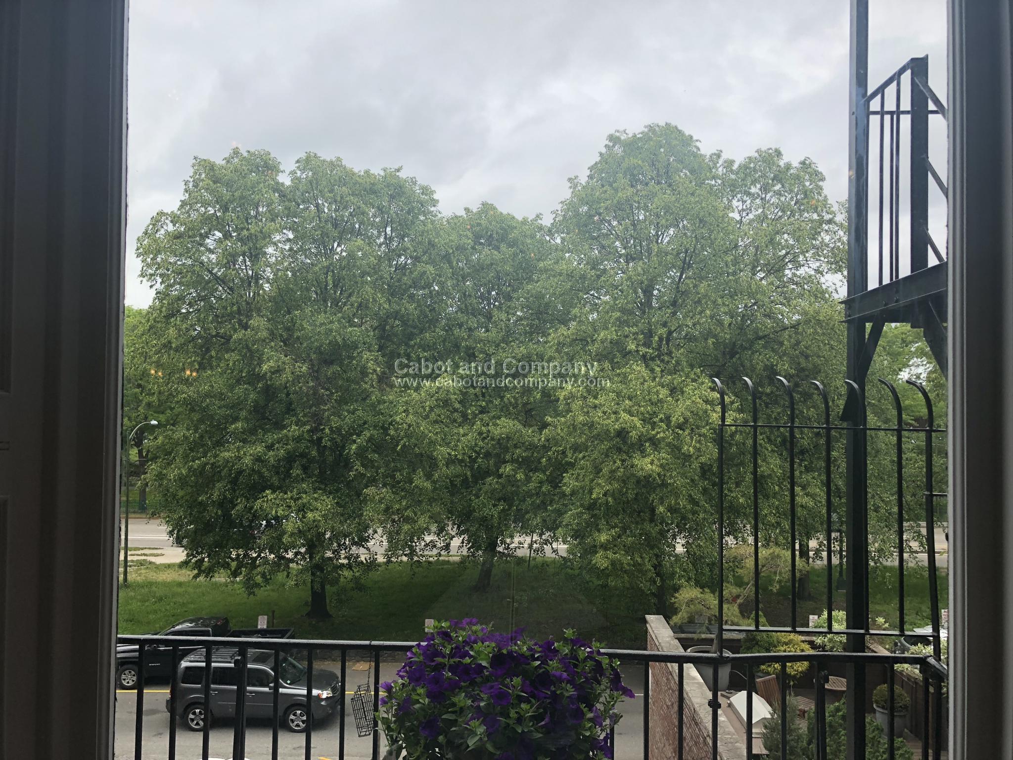 154 Beacon St, Back Bay