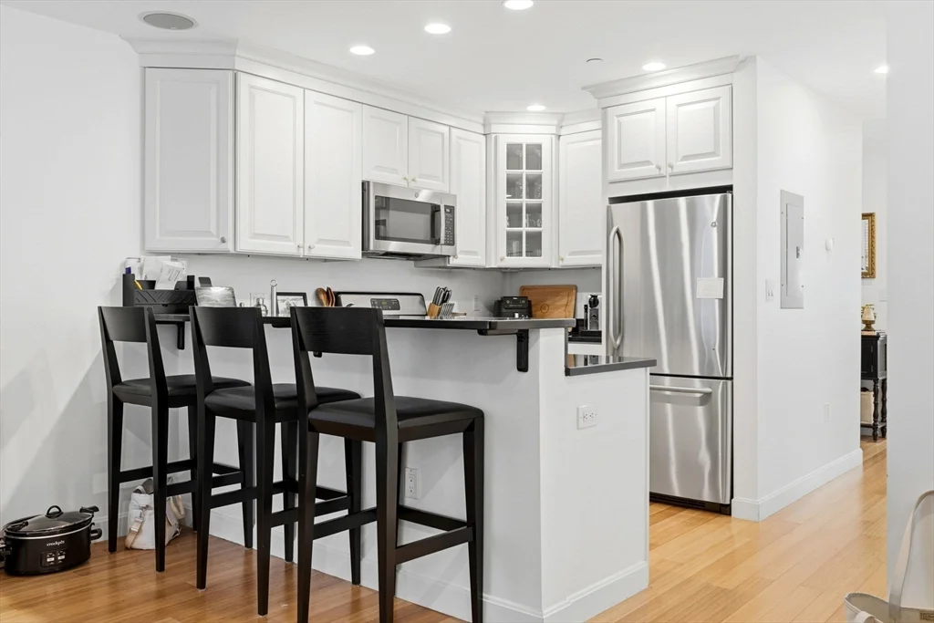 366 W 2nd St, South Boston