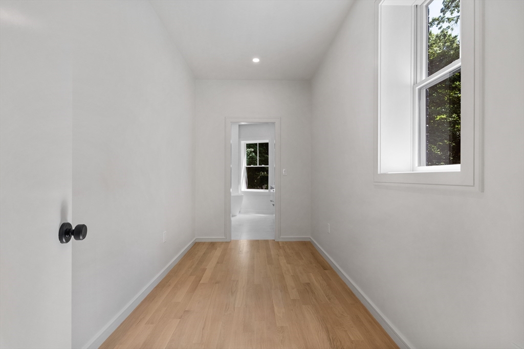 6 Claflin Rd, Aspinwall Hill