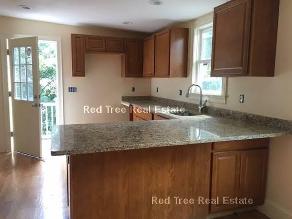 35 Pratt St, Allston