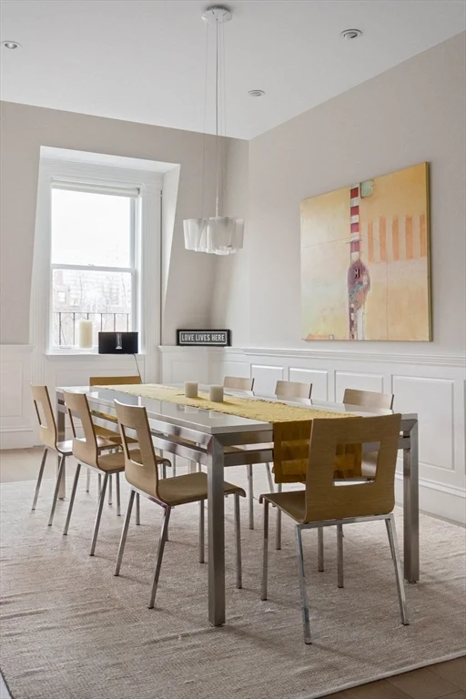 135 Commonwealth Ave, Back Bay