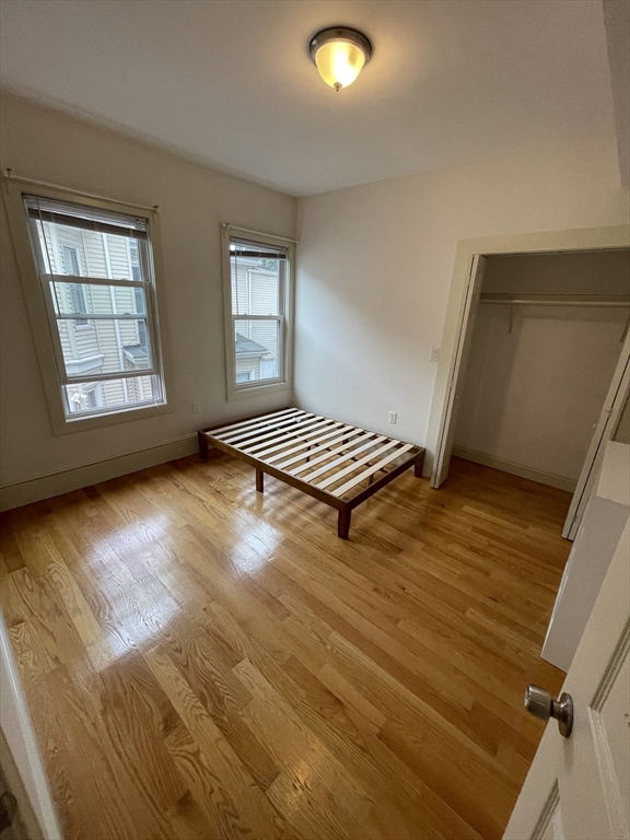 32 Suffolk St, The Port