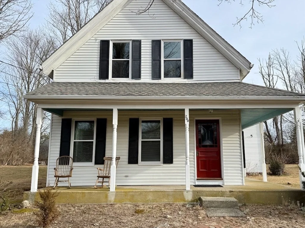 200 South St, West Bridgewater