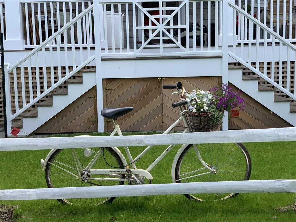 66 Hulbert Ave, Nantucket