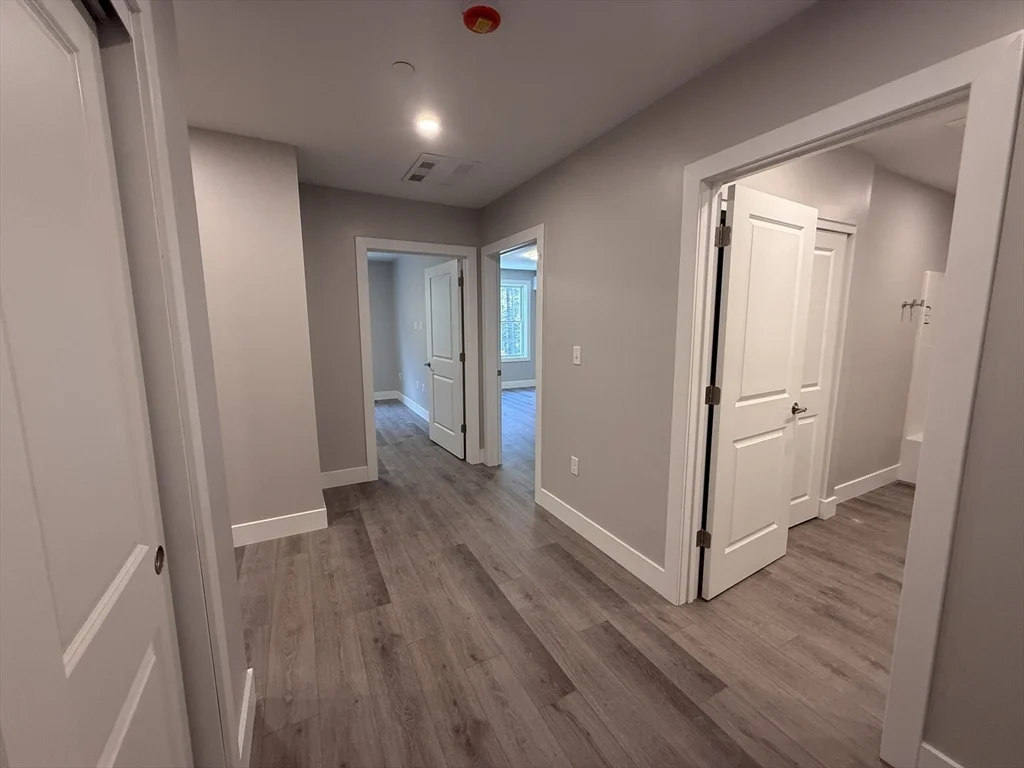 251 Sladen St, Dracut