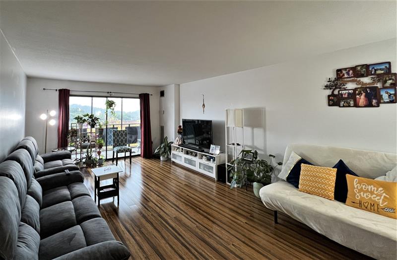 990 Massachusetts Ave, Arlington