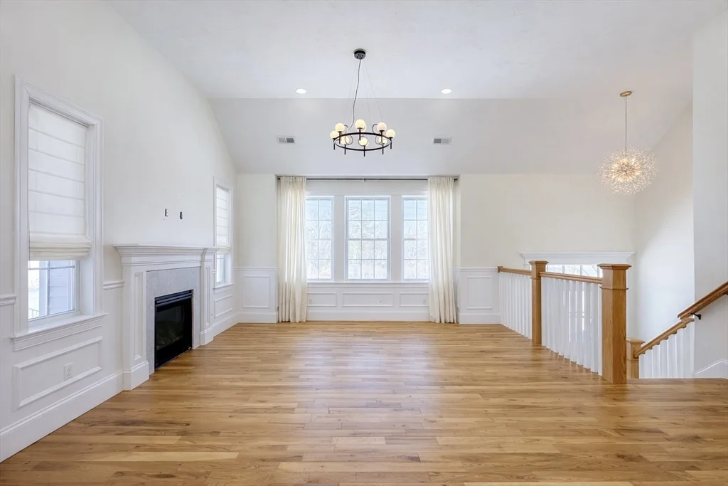 261 Main St, Shrewsbury