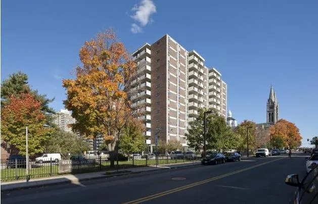 1575 Tremont St, Mission Hill