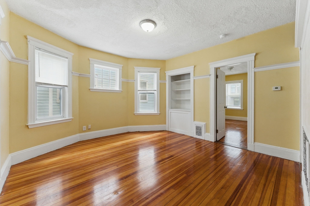 17 Hillsboro, Dorchester