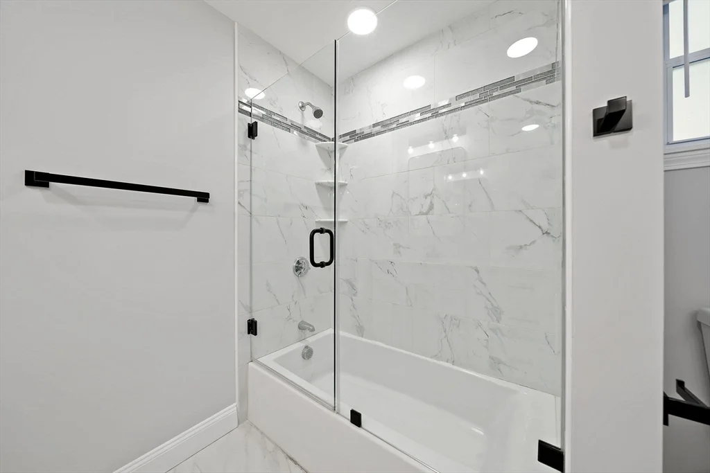 22 Madison, North Cambridge