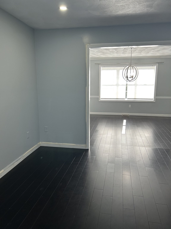 3 Gooseneck Ln, Westford