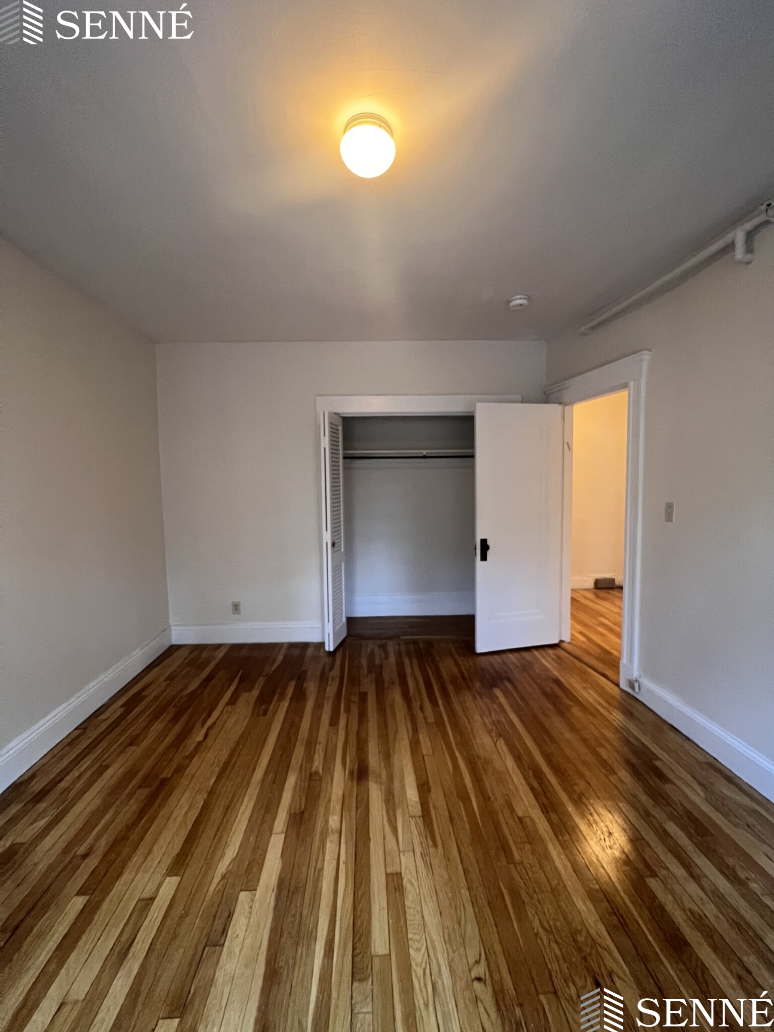 1558 Massachusetts Ave, Neighborhood Nine