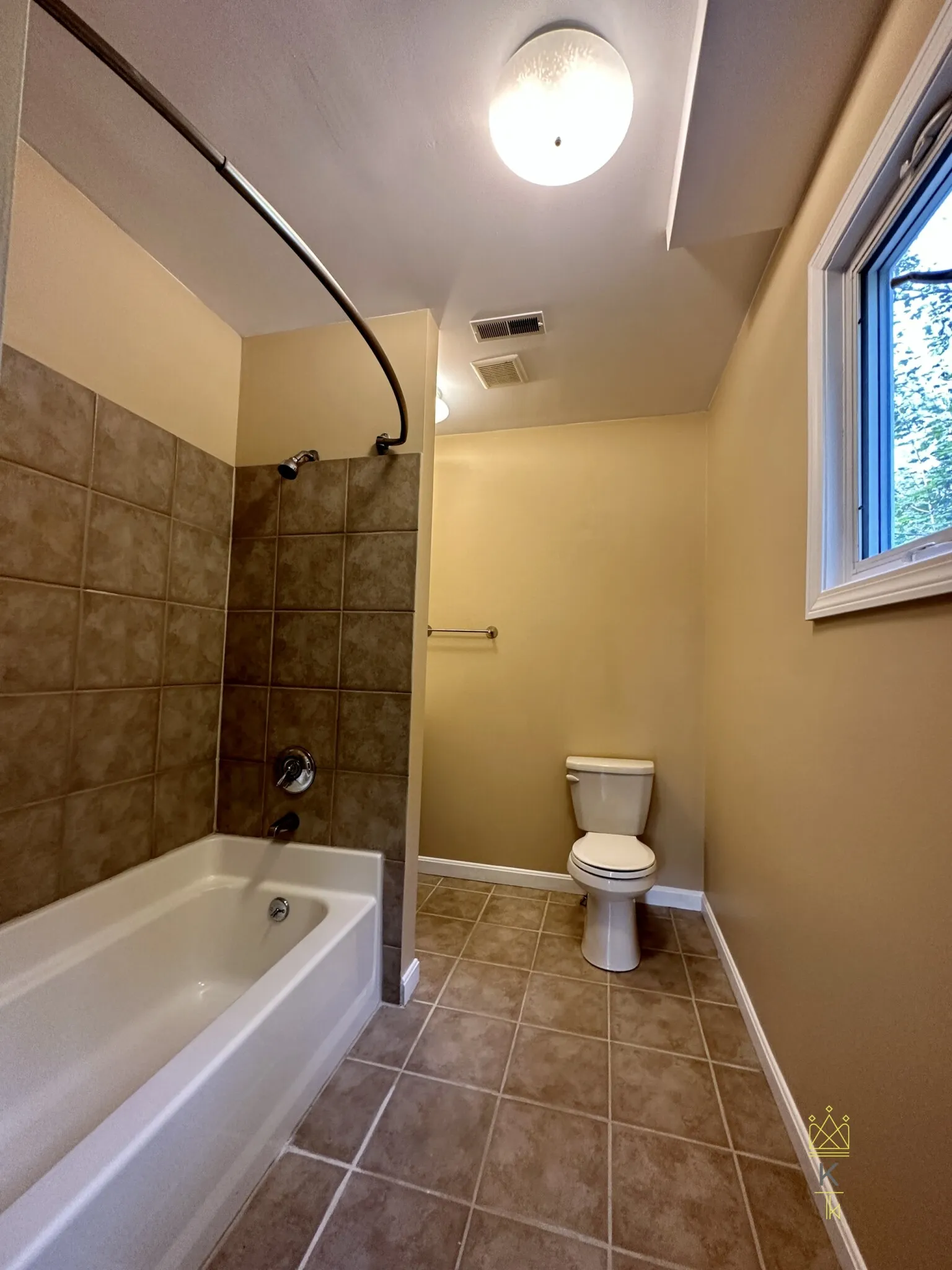 16 Melbourne St, Dorchester