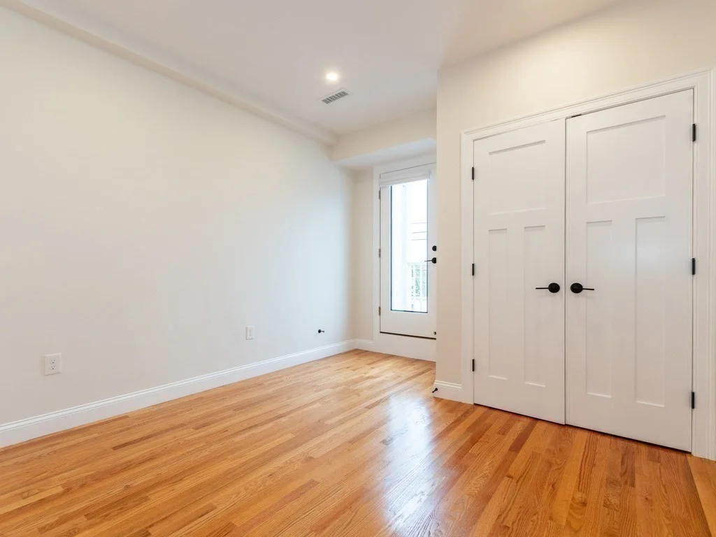 210 Adams, Waltham