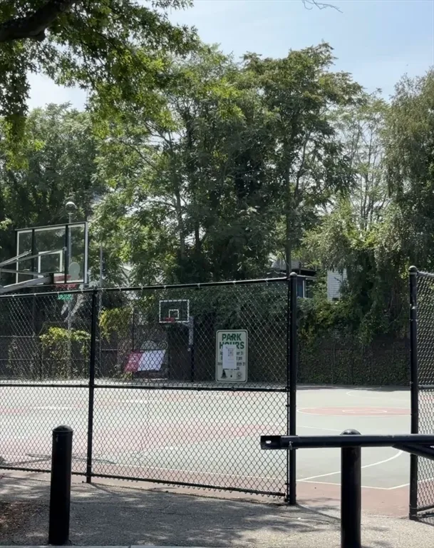 316 Western Ave, Riverside