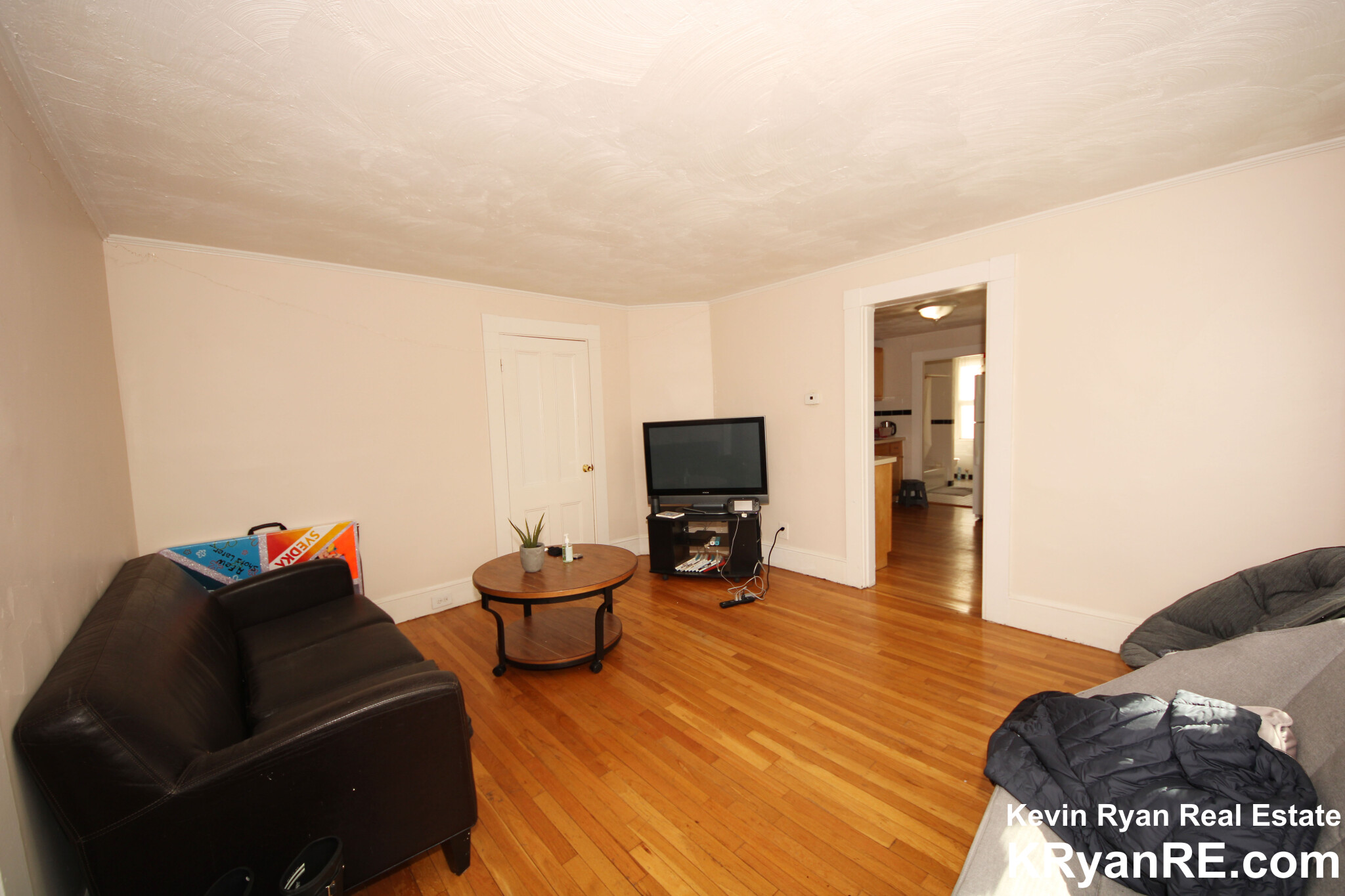 60-62 Bedford St, Banks Square